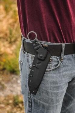 TOPS 10/27 Fixed Carbon Steel Sawback Blade Karambit Black Handle Knife ELPNX1 -Elite Knives Shop 05 2fb5580e eeb8 4bfb b3e3 7c983782fb46