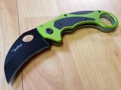 Benchmark Knives Venom Karambit Green Folding Pocket Knife - 043 -Elite Knives Shop 1 6e499a0f 34ae 4cb1 a959 8dd9a2cdc480